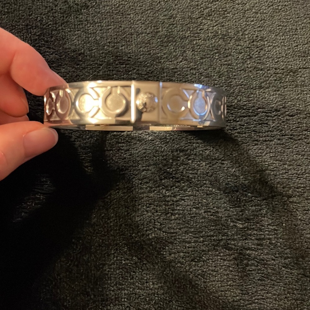 🪀Silver coach bracelet🪀
